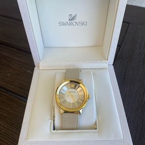 Swarovski Piazza Watch
